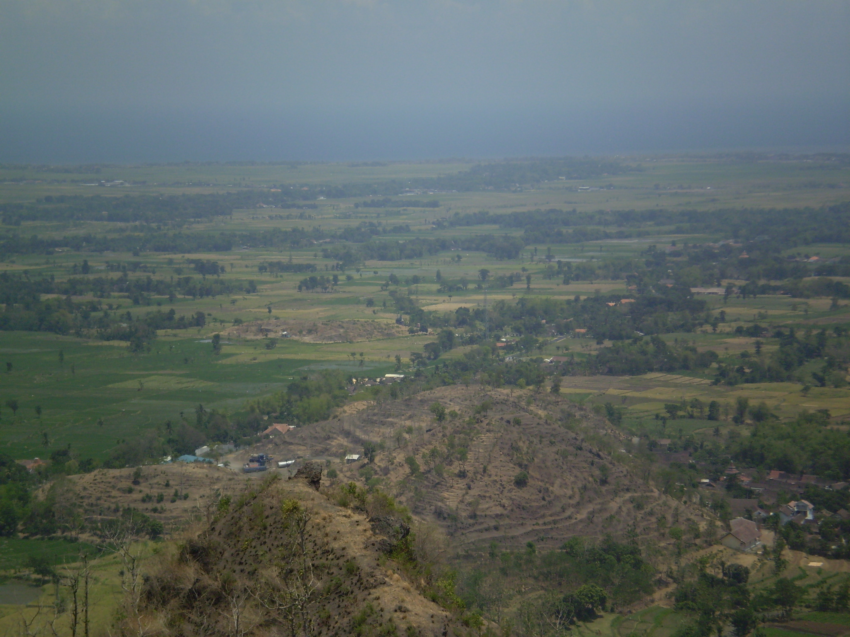 海域周圍1000公里以內毫無任何開發