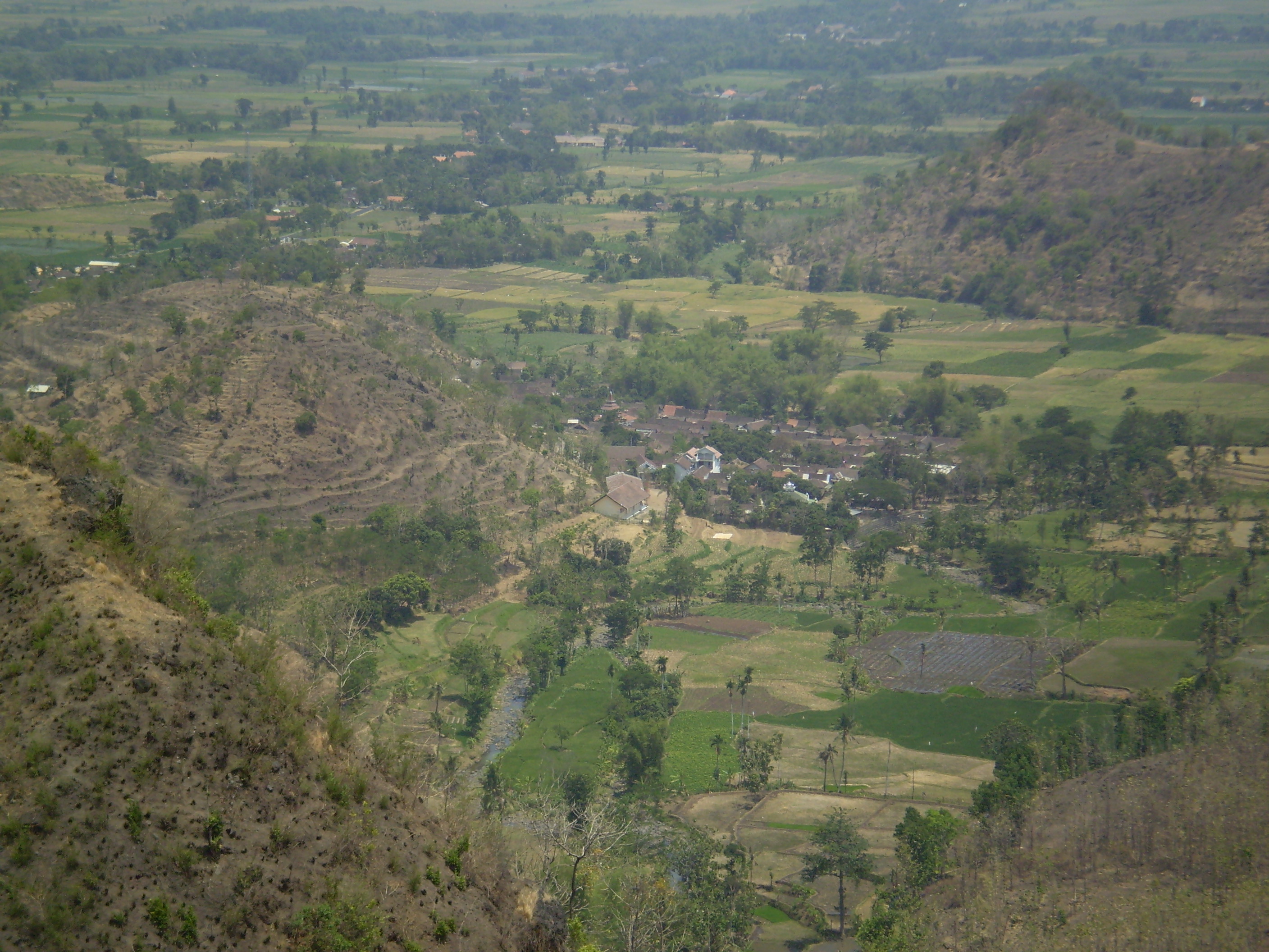 海域周圍1000公里以內毫無任何開發